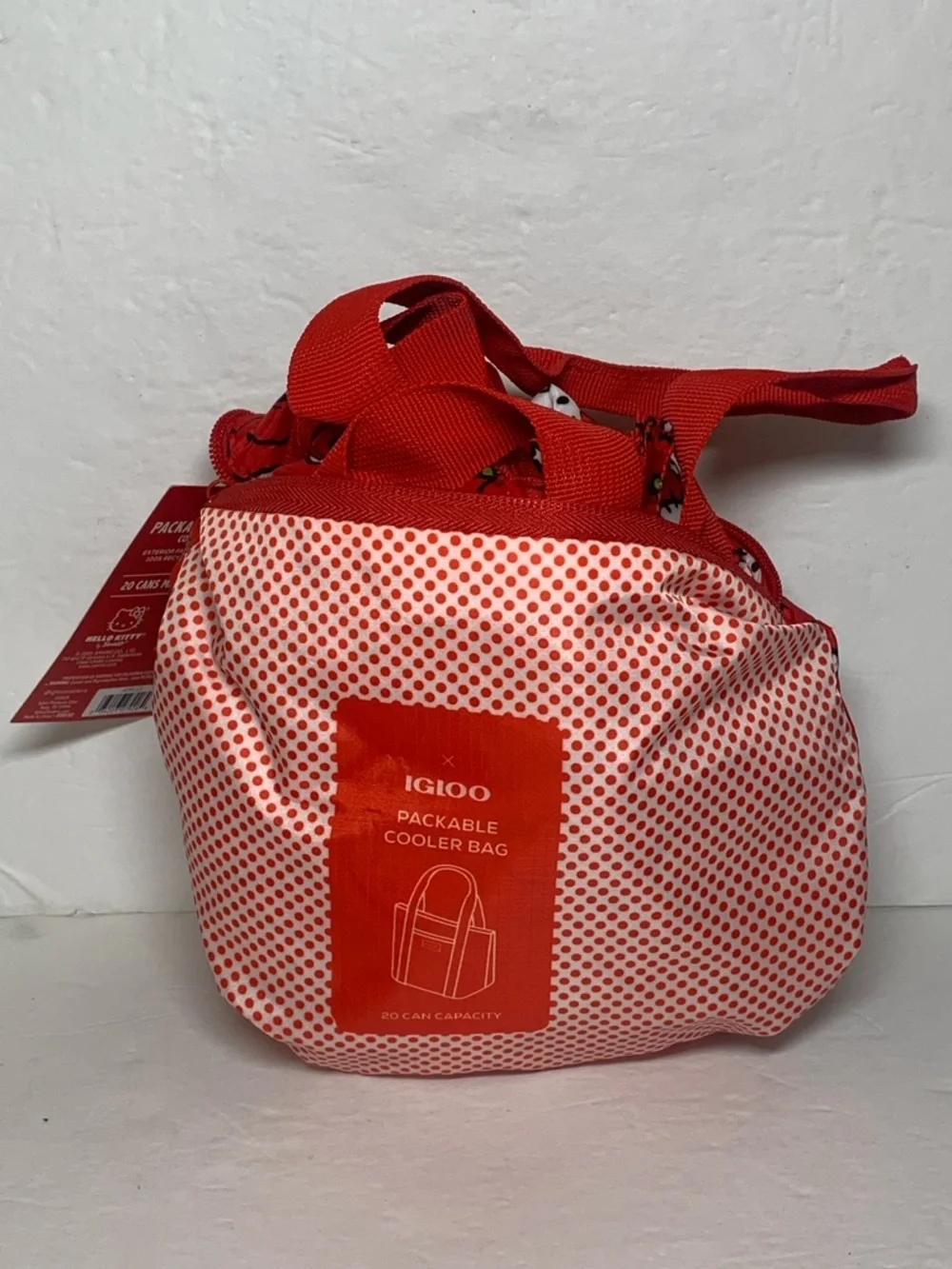 Sanrio Hello Kitty Packable Puffer Tote Red Apples Igloo Cooler Bag NWT